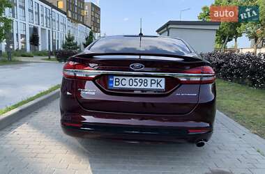 Седан Ford Fusion 2016 в Львові