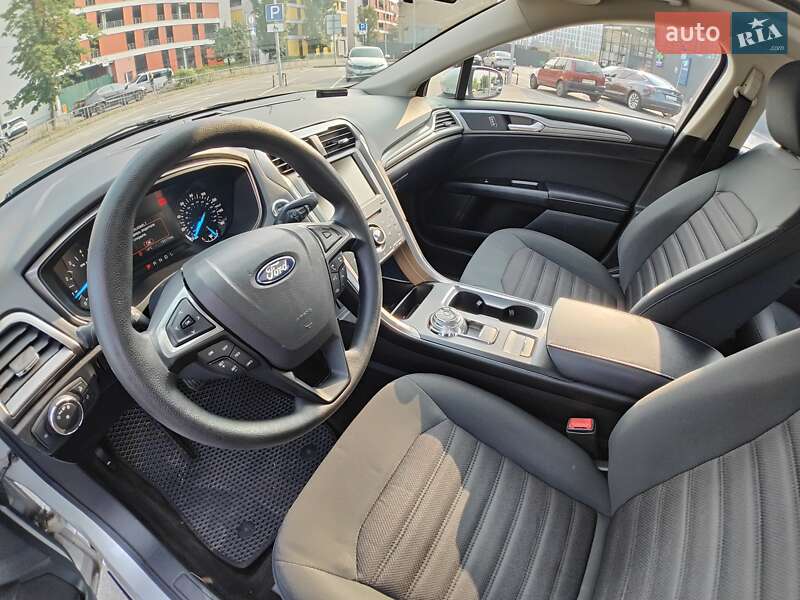 Седан Ford Fusion 2016 в Киеве фото 21 Седан Ford Fusion 2016 в Киеве