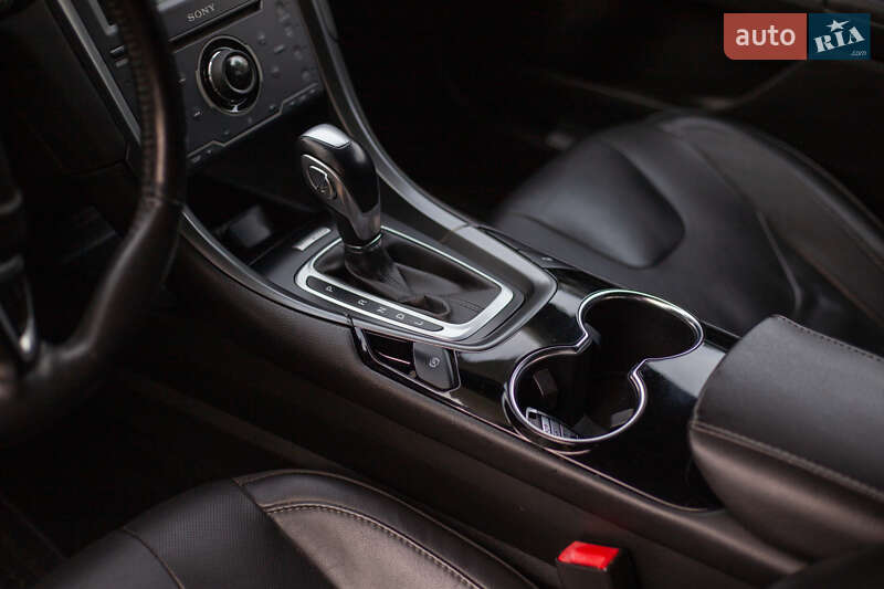 Седан Ford Fusion 2013 в Кременчуге