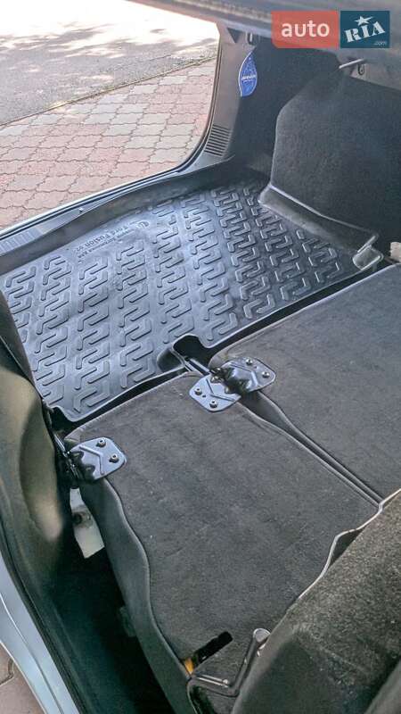 Хэтчбек Ford Fusion 2010 в Черкассах