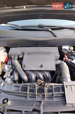 Хэтчбек Ford Fusion 2009 в 
