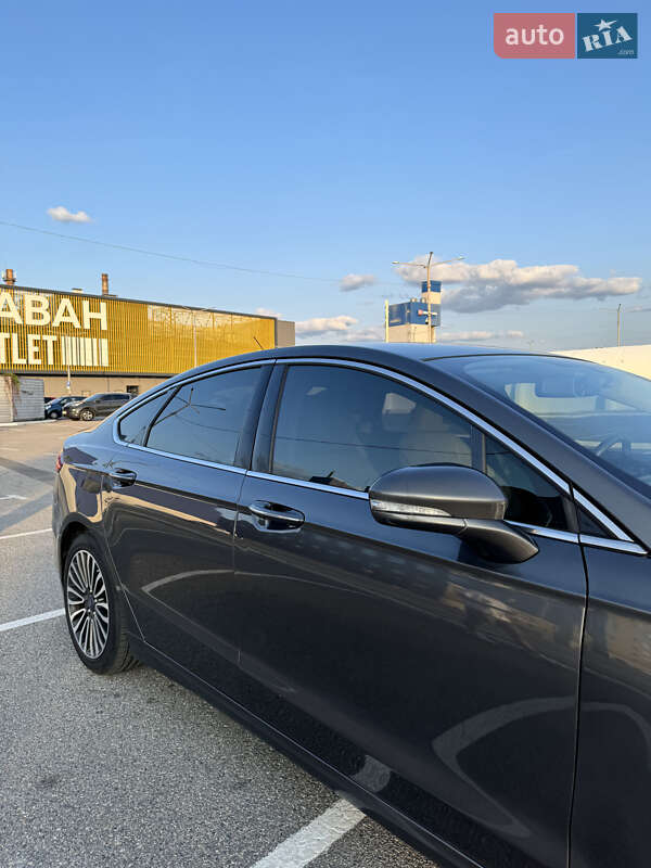 Седан Ford Fusion 2016 в Києві