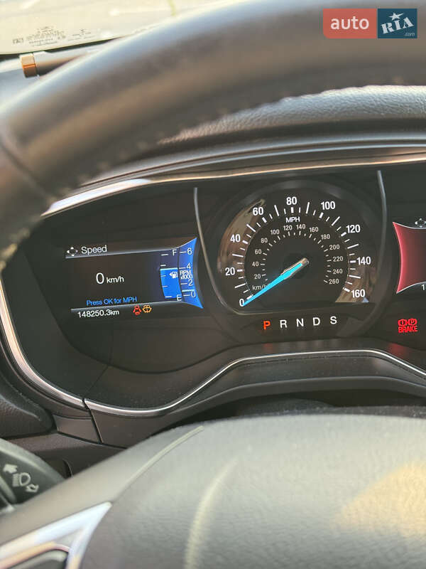 Седан Ford Fusion 2016 в Києві