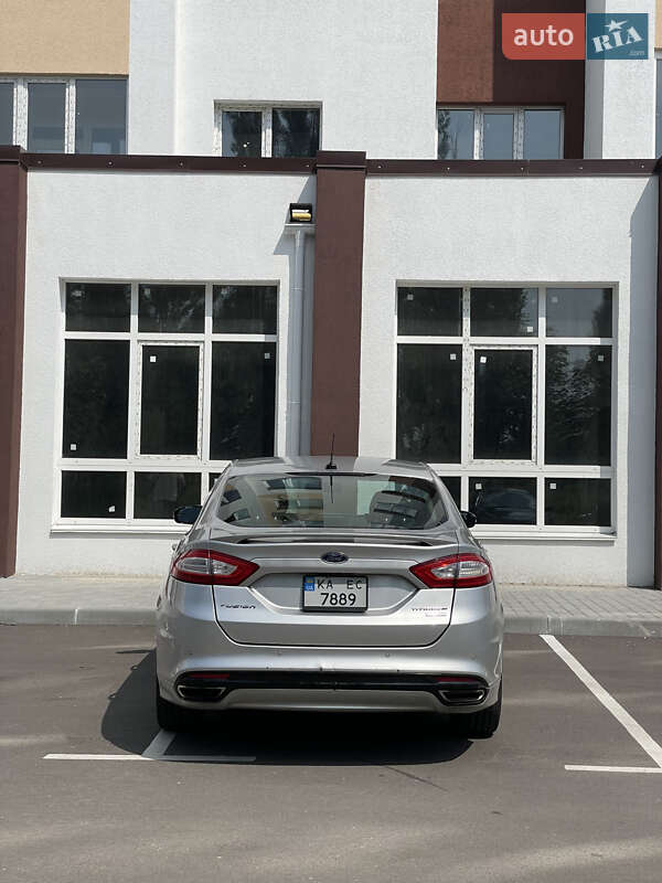 Седан Ford Fusion 2013 в Киеве фото 5 Седан Ford Fusion 2013 в Киеве