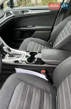 Седан Ford Fusion 2016 в Киеве