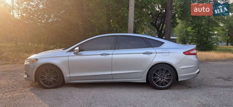 Седан Ford Fusion 2015 в Запорожье фото 8 Седан Ford Fusion 2015 в Запорожье