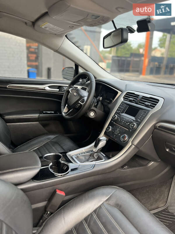 Седан Ford Fusion 2014 в Харькове