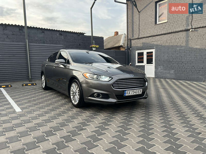 Седан Ford Fusion 2014 в Харькове