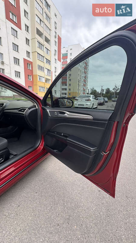 Седан Ford Fusion 2017 в Харкові
