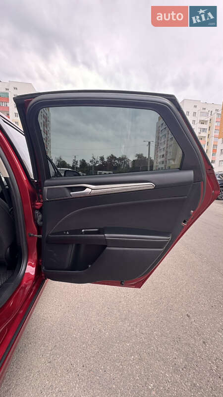 Седан Ford Fusion 2017 в Харкові