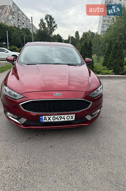Седан Ford Fusion 2017 в 