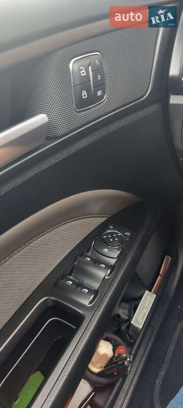 Седан Ford Fusion 2016 в Сумах
