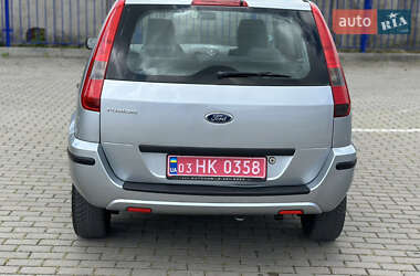 Хэтчбек Ford Fusion 2005 в 