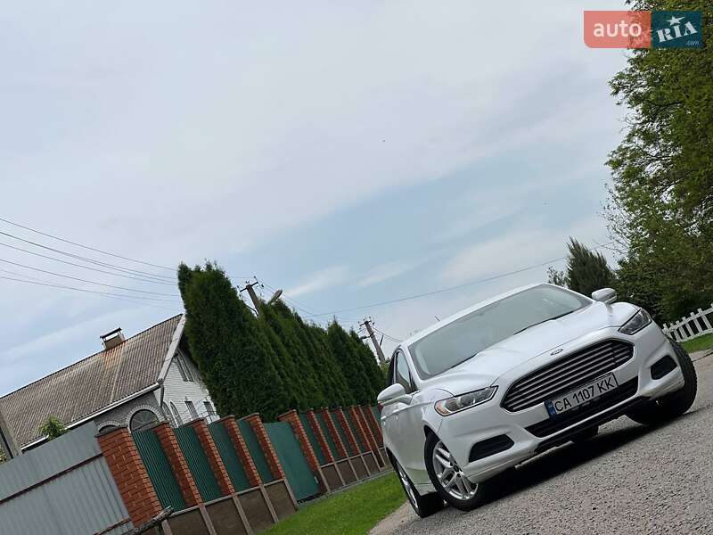 Седан Ford Fusion 2014 в Корсуне-Шевченковском