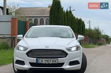 Седан Ford Fusion 2014 в 