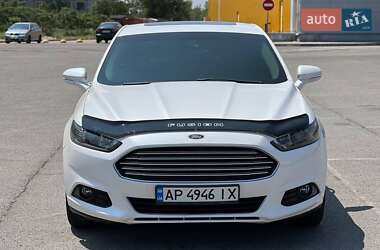 Седан Ford Fusion 2013 в 