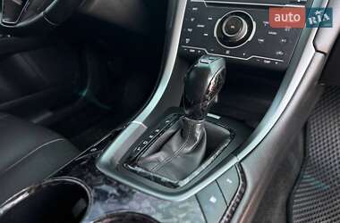 Седан Ford Fusion 2013 в 