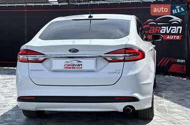 Седан Ford Fusion 2018 в 