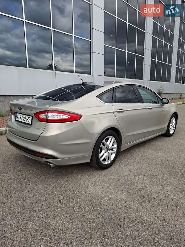 Седан Ford Fusion 2015 в Білій Церкві