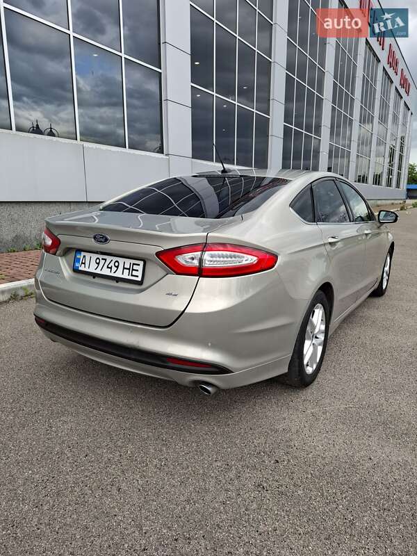 Седан Ford Fusion 2015 в Білій Церкві