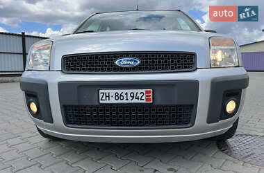 Хэтчбек Ford Fusion 2007 в 