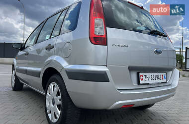 Хэтчбек Ford Fusion 2007 в 
