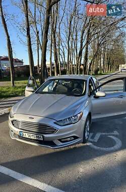 Седан Ford Fusion 2017 в 