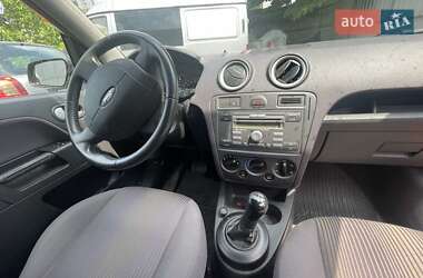 Хетчбек Ford Fusion 2008 в 