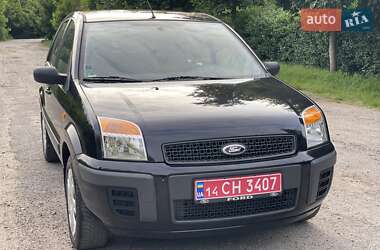 Хетчбек Ford Fusion 2008 в 
