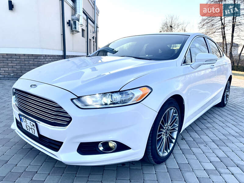 Седан Ford Fusion 2014 в Черновцах