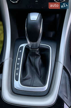 Седан Ford Fusion 2014 в 