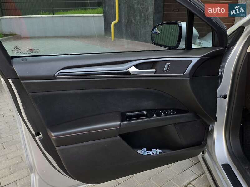 Седан Ford Fusion 2013 в Тернополе фото 18 Седан Ford Fusion 2013 в Тернополе