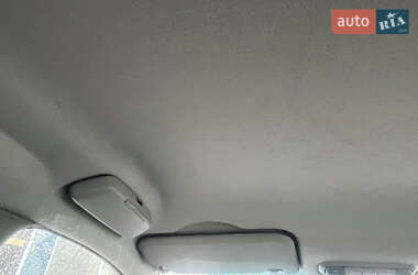 Хэтчбек Ford Fusion 2011 в 