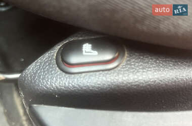 Хэтчбек Ford Fusion 2011 в 
