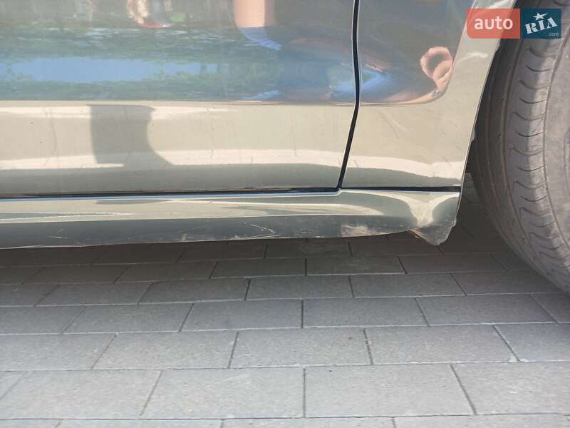 Седан Ford Fusion 2014 в Одесі