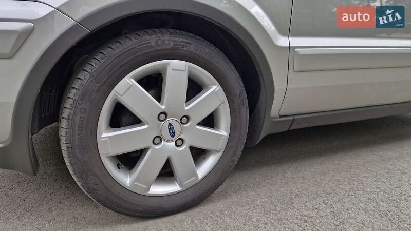 Хэтчбек Ford Fusion 2008 в Чернигове фото 3 Хэтчбек Ford Fusion 2008 в Чернигове