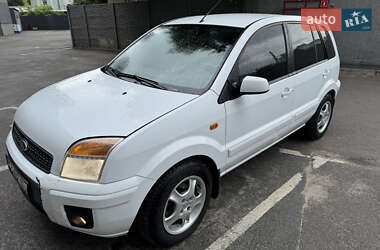 Хетчбек Ford Fusion 2011 в 