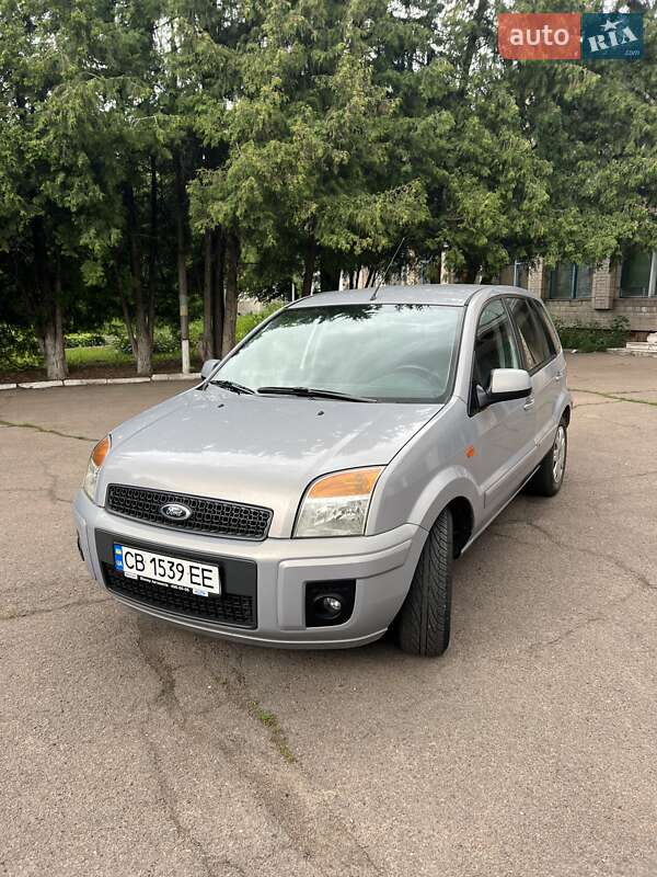 Хетчбек Ford Fusion 2011 в Ніжині