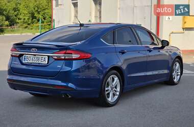 Седан Ford Fusion 2017 в 