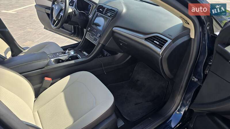 Седан Ford Fusion 2020 в Луцке фото 30 Седан Ford Fusion 2020 в Луцке