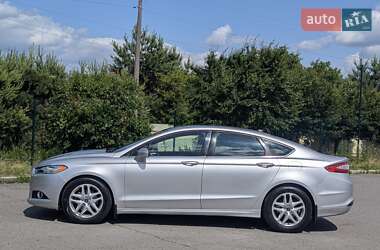 Седан Ford Fusion 2015 в 