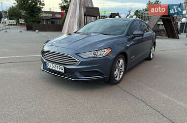 Седан Ford Fusion 2018 в 