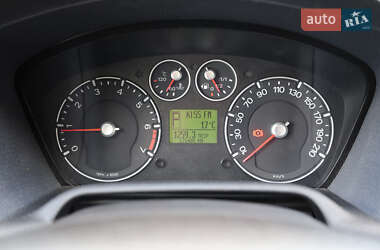 Хэтчбек Ford Fusion 2009 в 