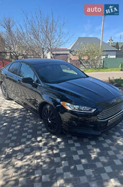 Седан Ford Fusion 2014 в 