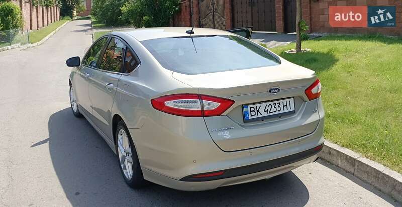 Седан Ford Fusion 2015 в Ровно фото 8 Седан Ford Fusion 2015 в Ровно