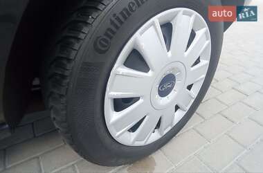 Хэтчбек Ford Fusion 2007 в 