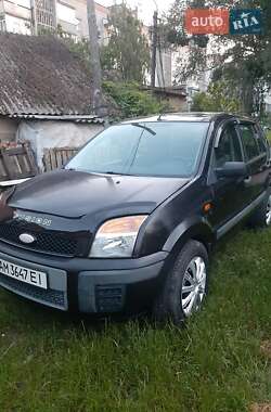 Хэтчбек Ford Fusion 2005 в 