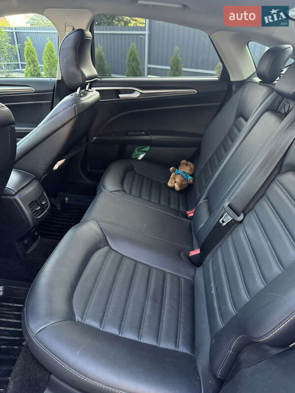 Седан Ford Fusion 2017 в Тернополе фото 17 Седан Ford Fusion 2017 в Тернополе