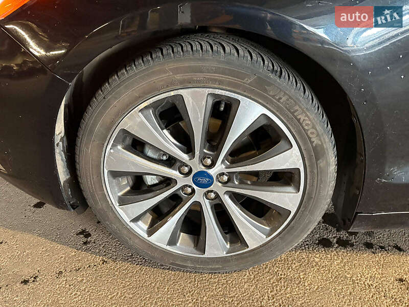 Седан Ford Fusion 2019 в Харкові