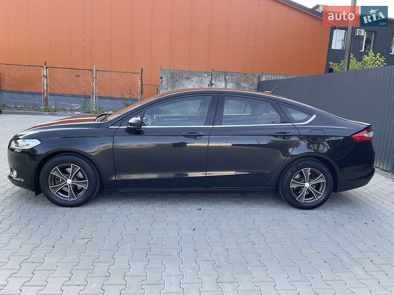 Седан Ford Fusion 2014 в Вінниці